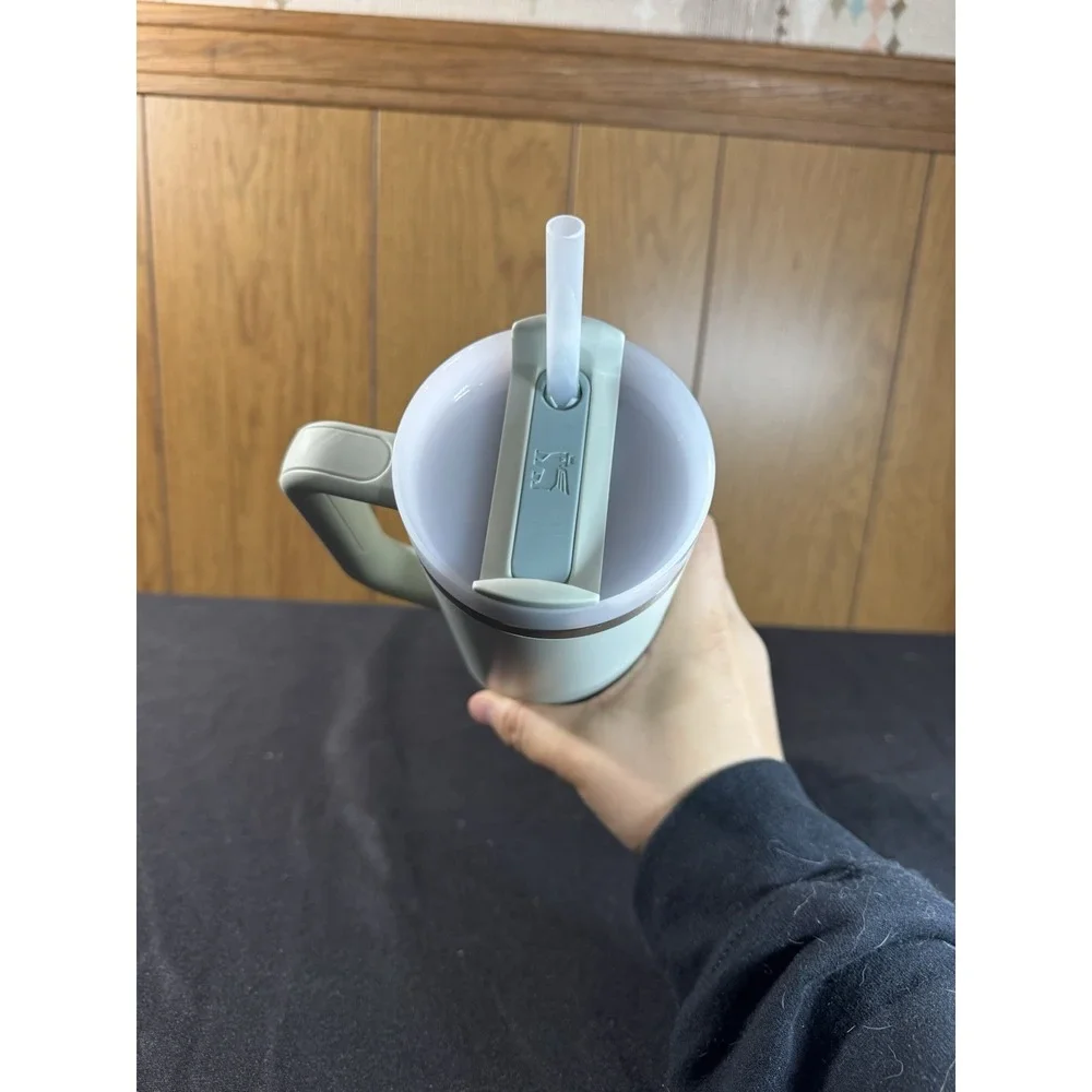 30 oz stanley tumbler pastel green NEW‎ no box - Picture 3 of 5